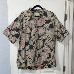 Cooke Street Honolulu Hawaiian Button Down Shirt